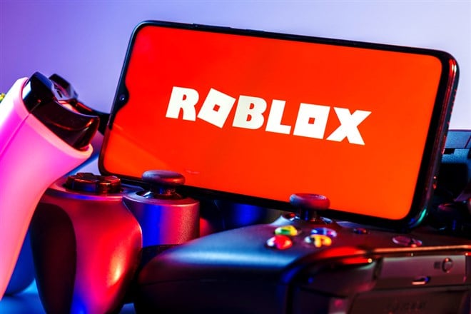 Roblox Stock Set for More Gains After Strong Earnings Report
